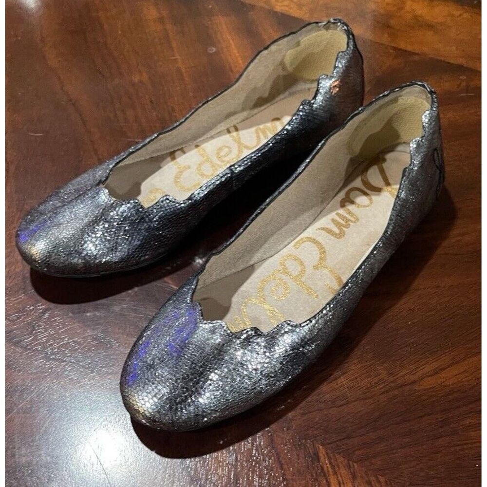 Sam Edelman Finnegan Scallop Pewter Ballet Flats Embroidered Logo Women's Sz 6.5